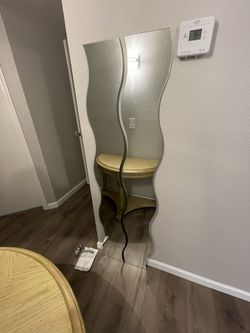 Mirror 