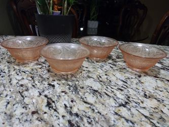 Tiara Small Bowls