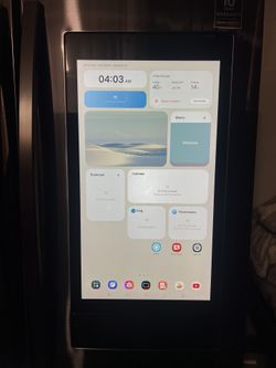 Smart Fridge And Screen 