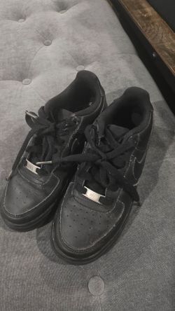 Nike Air Force 1 Low Black Sneakers 4.5 youth