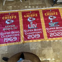 Kansas City Chiefs Super Bowl Champions Complete Set Of Four 3’ X 5’ Flag Banners