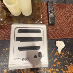 Super Retro Tric3 With 2 Retro Bit Controllers And One NES Controller