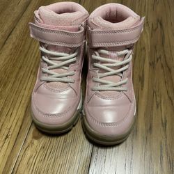 Oshkosh Toddler Boots Size 9 