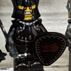 LEGO Minifigures Series 7 Evil Knight