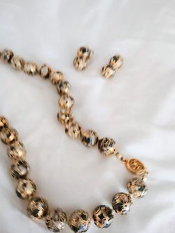 Vintage earrings and necklaces