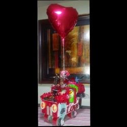 Valentines Jeep W/ Star Wars: The Mandalorian 4 Action Figures