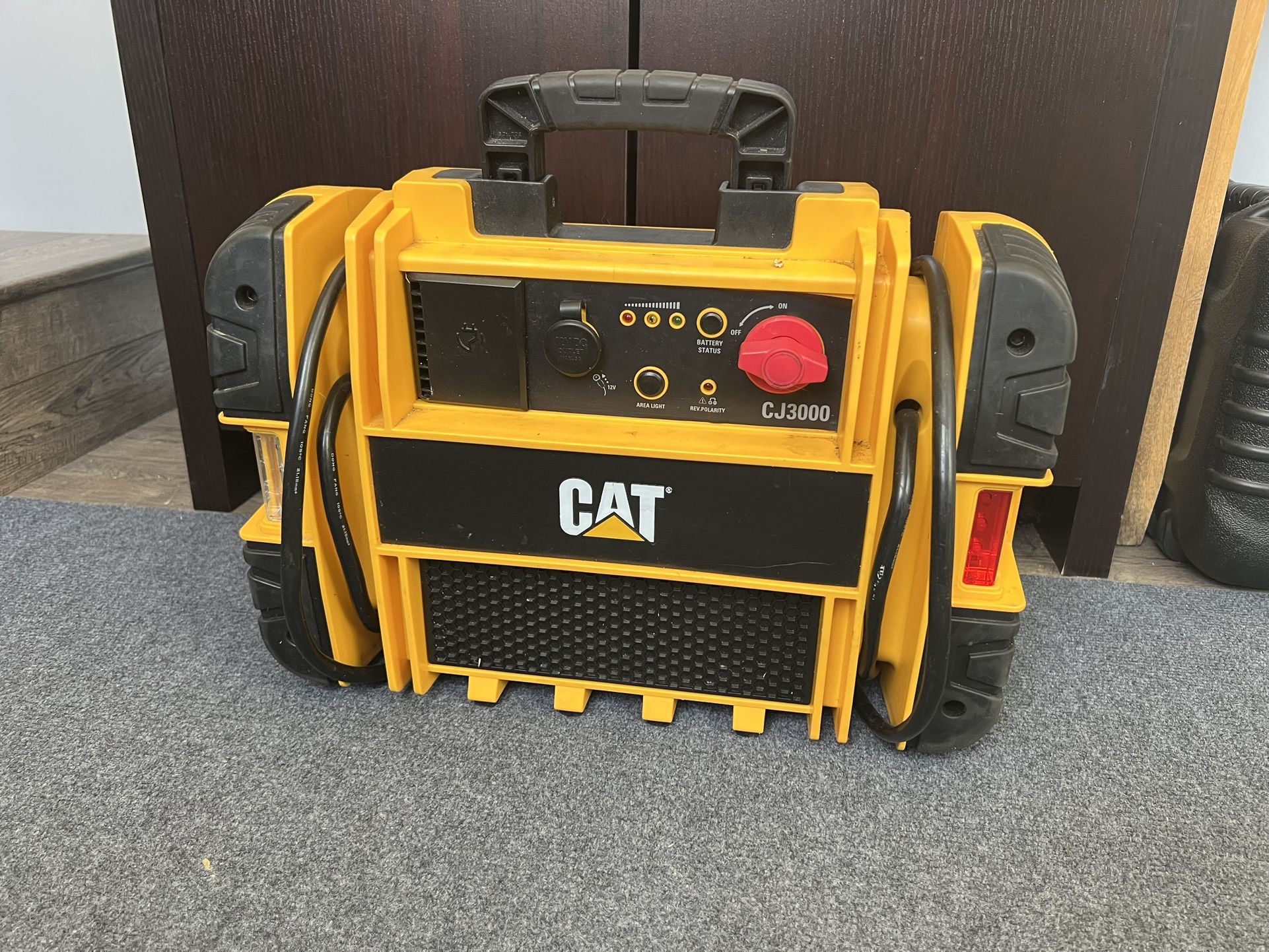 Professional Portable Car Jumper Cat
