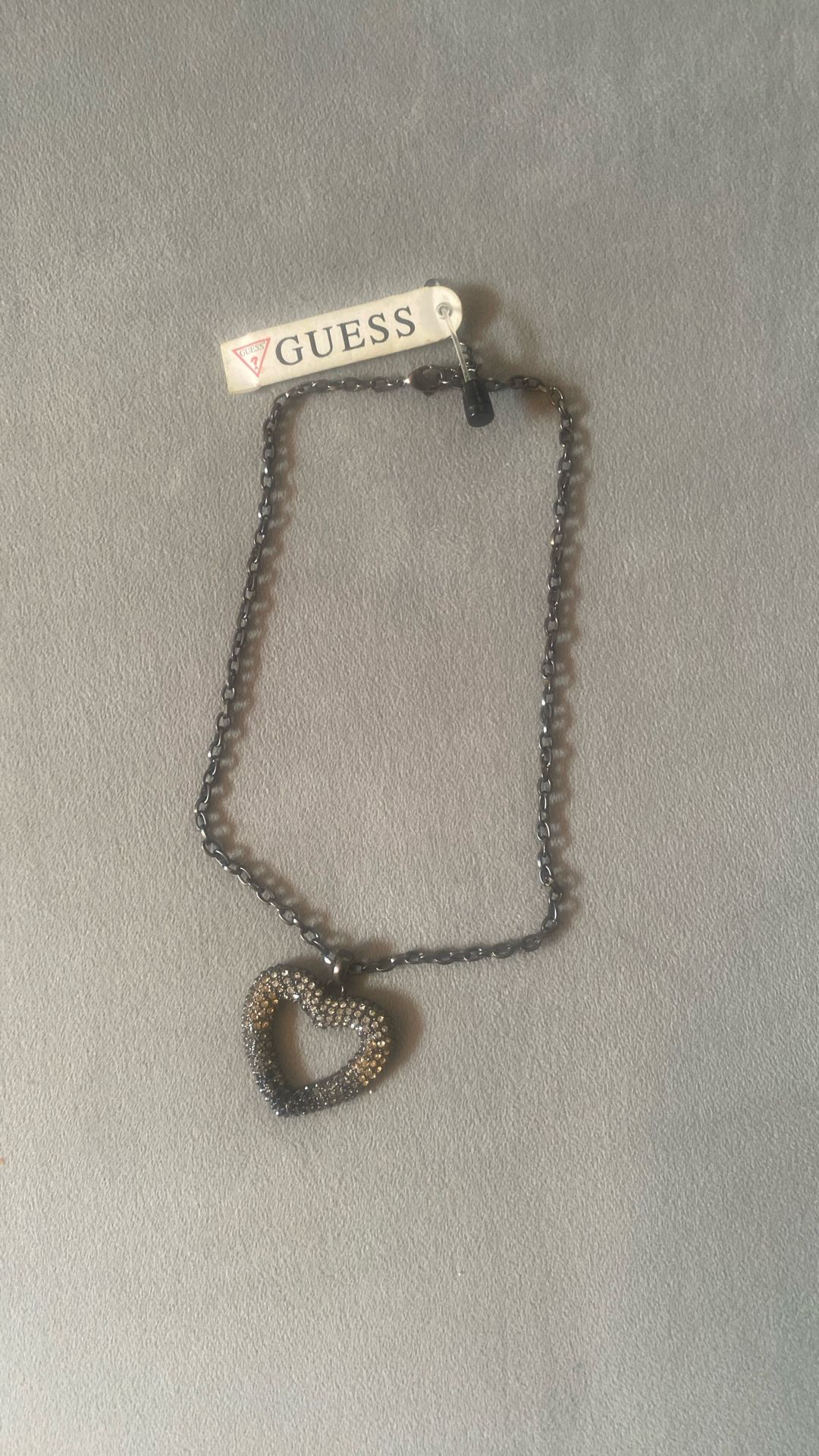 Women’s Guess Necklace
