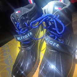 Tommy Hilfiger boots Size 10
