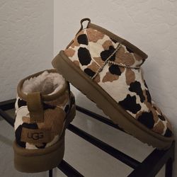 Ugg Classic Mini Womens Size 7