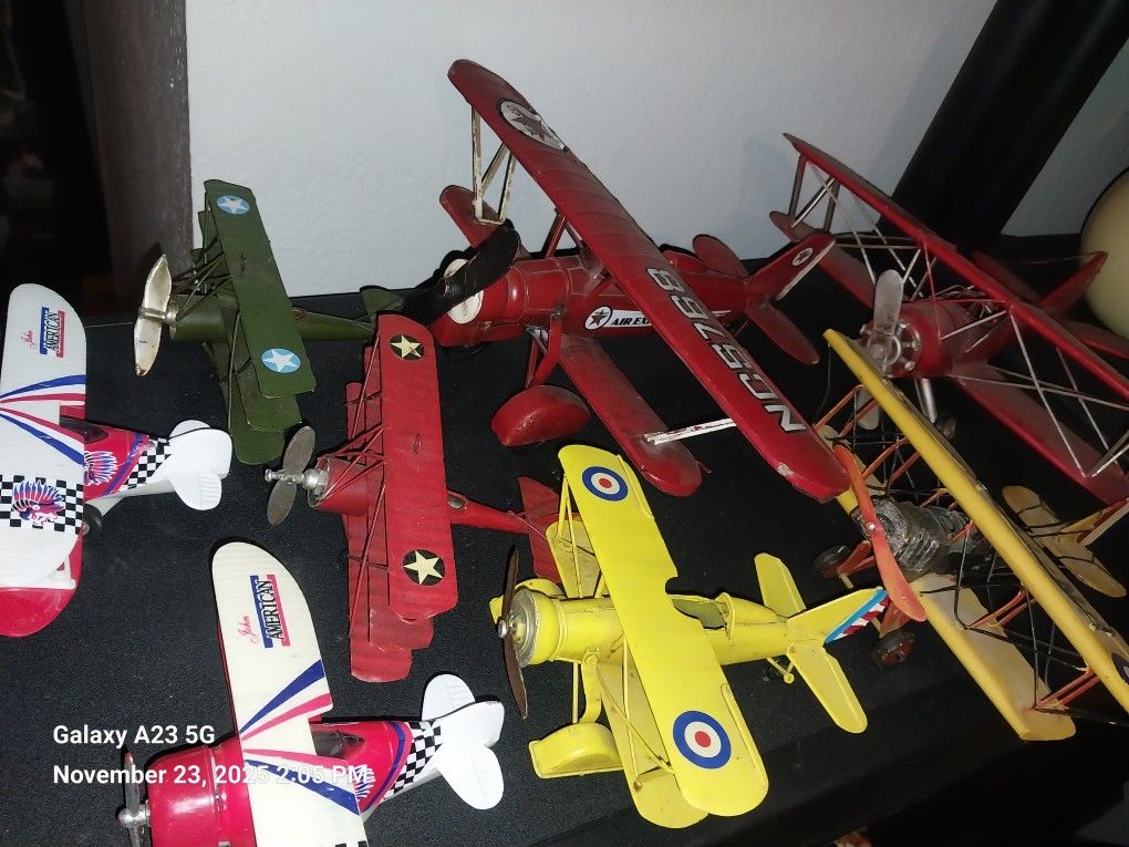Vintage Airplane Bundle