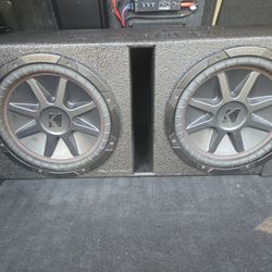 12 in Kicker CompVR 
