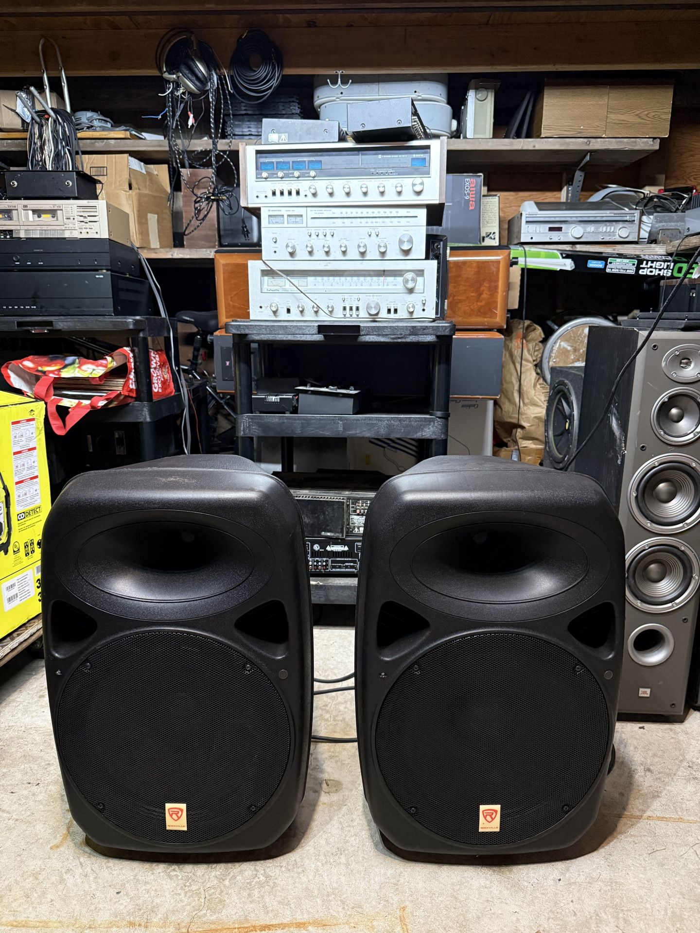 Rockville RPG 152K bluetooth PA speaker system