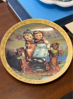 M.J. Hummel 'Sisters' Collector Plate