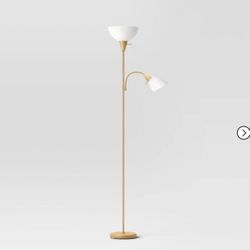 Standing Light With Extra Bulbs