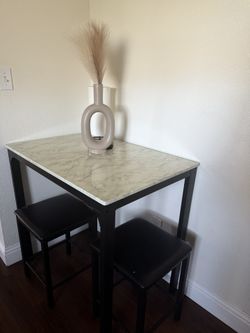 Small Dinning Table