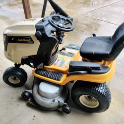 Cub Cadet 50" 24hp