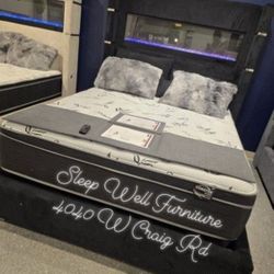 💥 Queen, King, Cal King Light Up Fireplace Bed Frames 💥 Furniture Sectionals Avail 