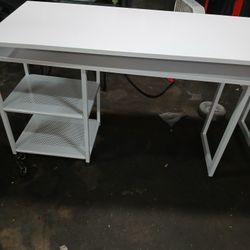 New Desk With Desk Chair $85