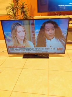 Samsung 55 inch 1080p 3D LED TV.  Picture quality needs adjustment. No remote