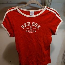 LADY SLUGGER WOMEN’S BOSTON RED SOX T SHIRT RED SIZE L