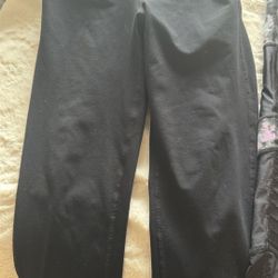 Womens workout clothing sze medium