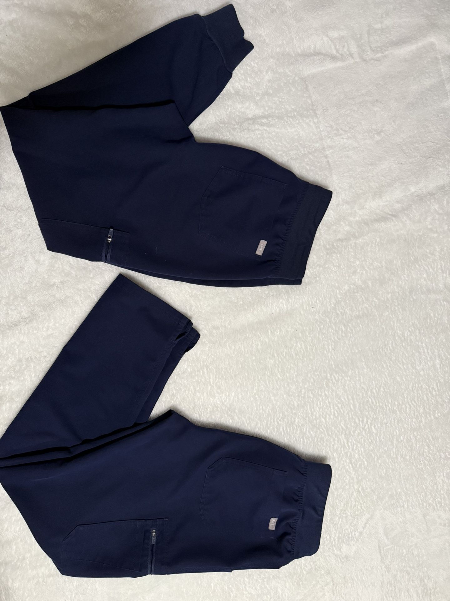 Figs Scrub Pants and Joggers 