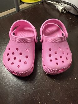 Baby Crocs 2/3