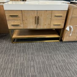 48” Bathroom Vanity In Wood Color