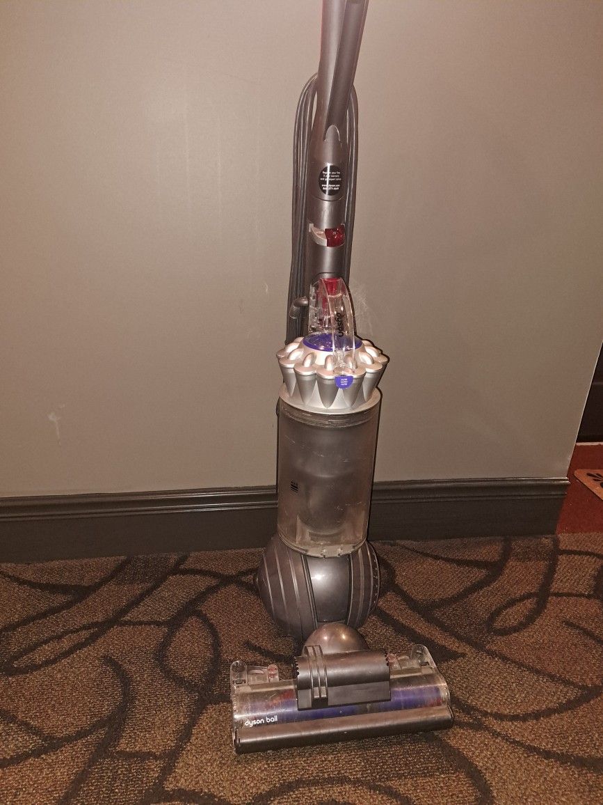 Dyson Ball Vaccuum