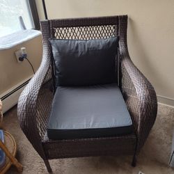 $30 - Cocoa Brown Wicker Chair With Brand New Cushions