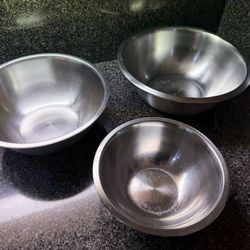 Finedine  mixing bowls (3)