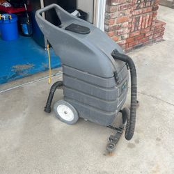 Wet Vacuum