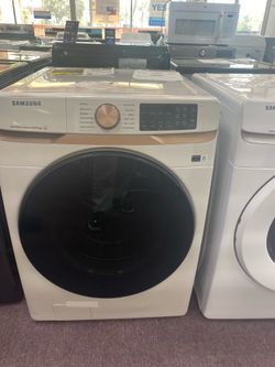Samsung Super Speed Wash High Efficiency Stackable Large (5-cu ft ) Front-Load Washer with Steam Cycle ( Ivory )