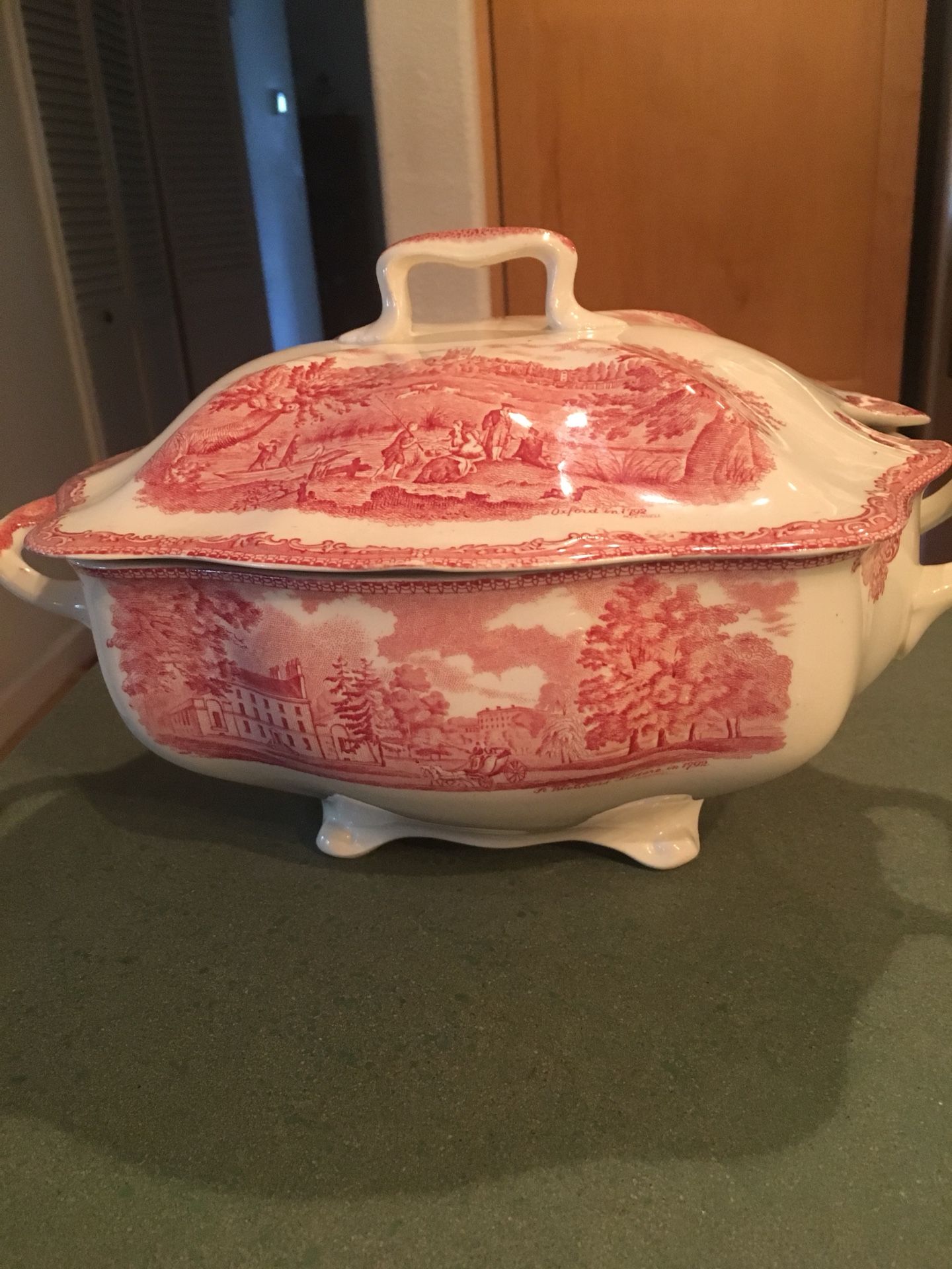 Vintage Johnson Bros "Old Britain Castles" Pink Soup Tureen, Old mark