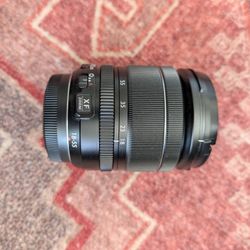 Fujifilm XF 18-55mm f/2.8 OIS 