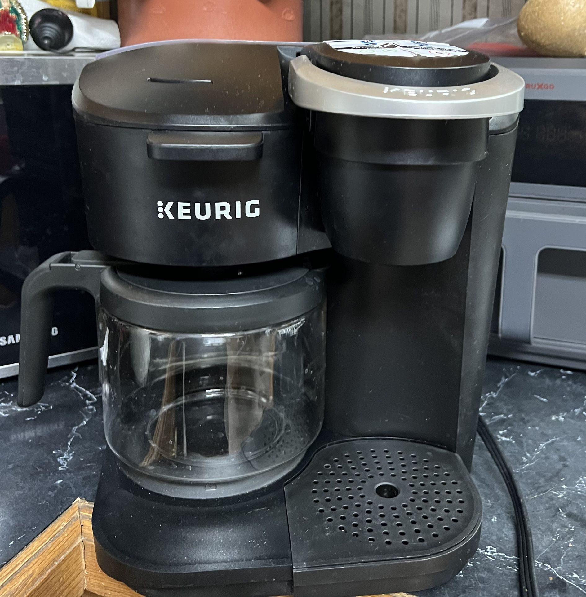 Keurig Duo Single Serve & Carafe Coffee Maker