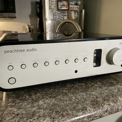 Peachtree Audio Nova Integrated Amplifier w/ DAC – Audiophile Quality