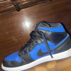 Black And Blue Jordan 1 Mid 