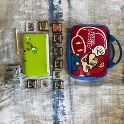 Nintendo 3DS XL rare yoshi with Games and Mario Case