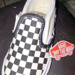 Brand New In Box Toddler Van Shoes Size 7.0