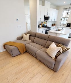 Gray Sectional Sofa with Chaise