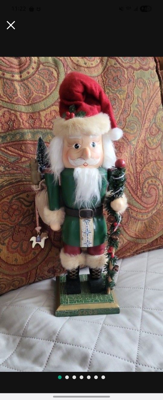 Vintage Wooden Nutcracker