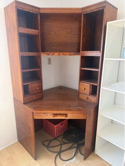 Free desk