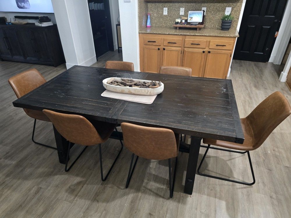 Dining Table With Chairs