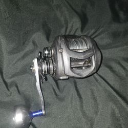 Komodo SS 371 Fishing Reel