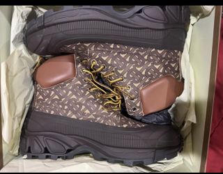 Burberry Arthur Ankle Men Boots Size 12