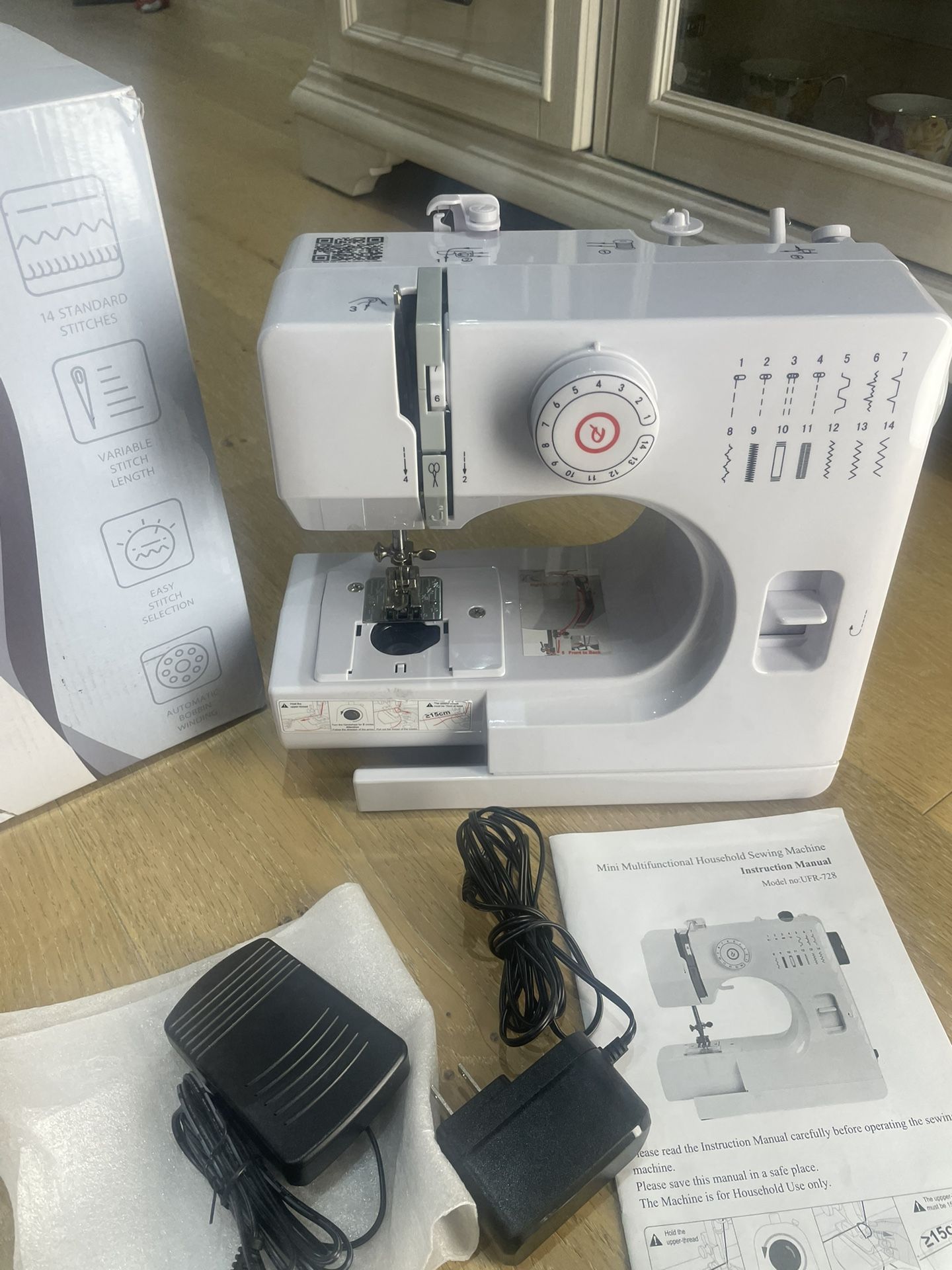 Brand New Sewing Machine In Bags