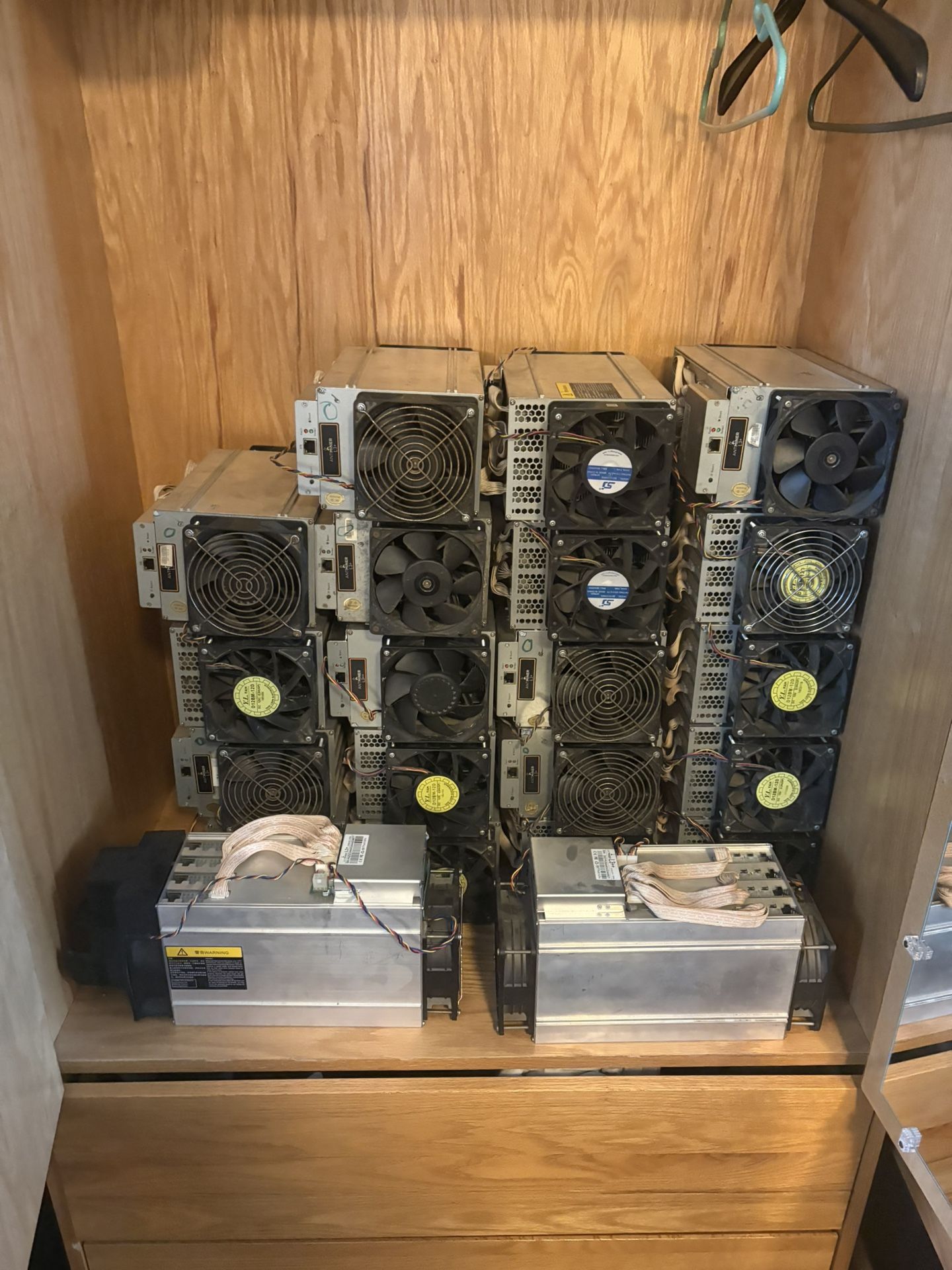 Entire Crypto Mining Set Up