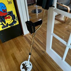 VINTAGE FISHER 1265-X Metal Detector 
